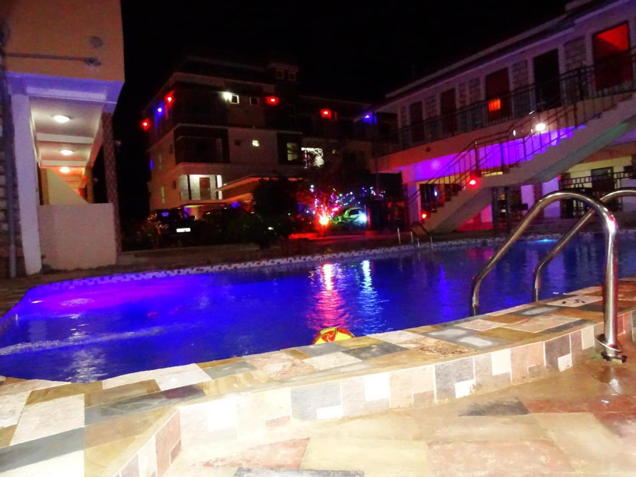 Diplomat Diani Beach Resort מראה חיצוני תמונה