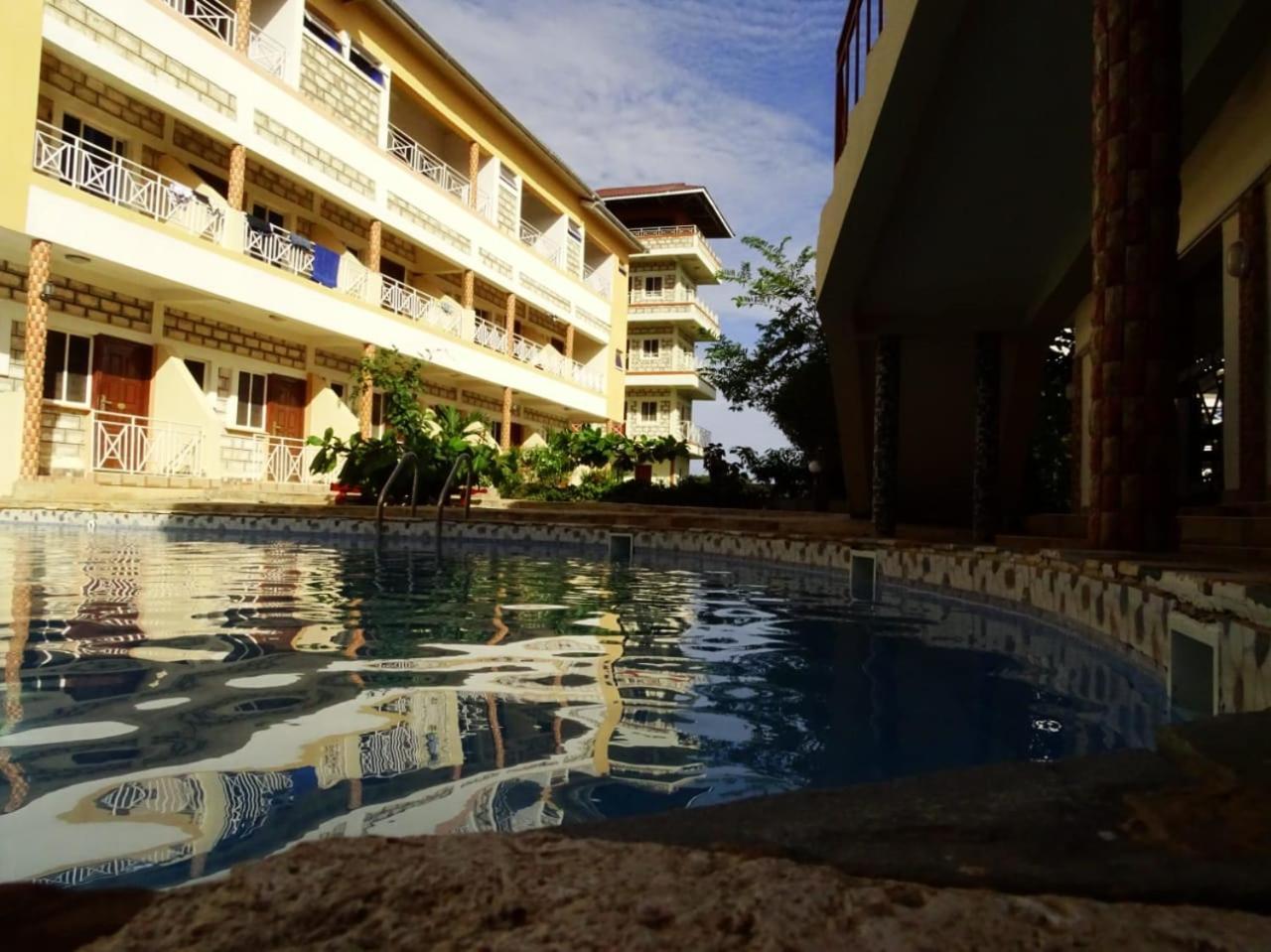 Diplomat Diani Beach Resort מראה חיצוני תמונה