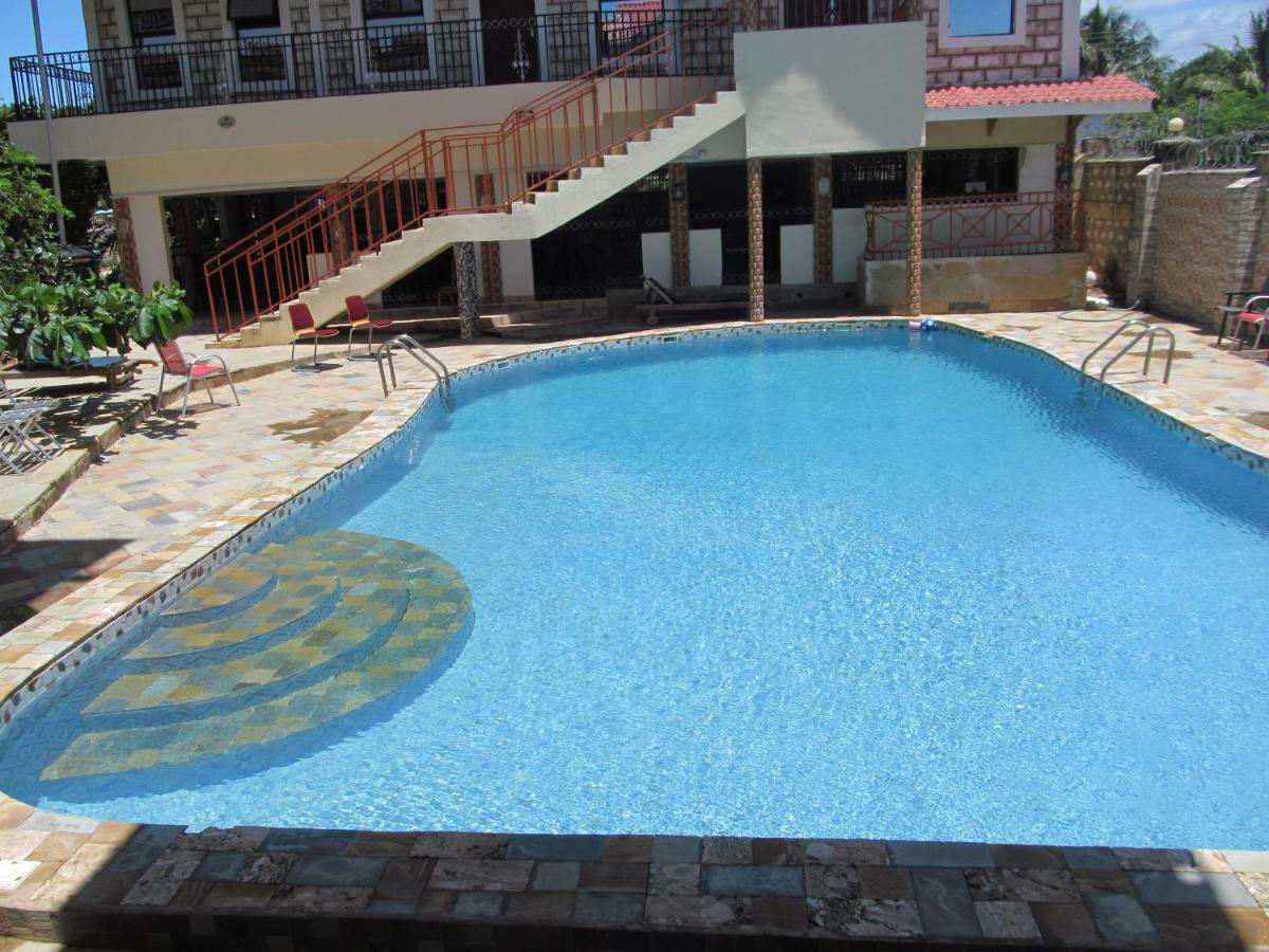 Diplomat Diani Beach Resort מראה חיצוני תמונה